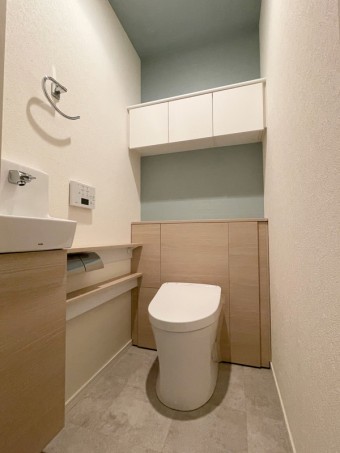 手洗器を新設してスッキリ使いやすいトイレへ 手洗器を新設してスッキリ使いやすいトイレへ